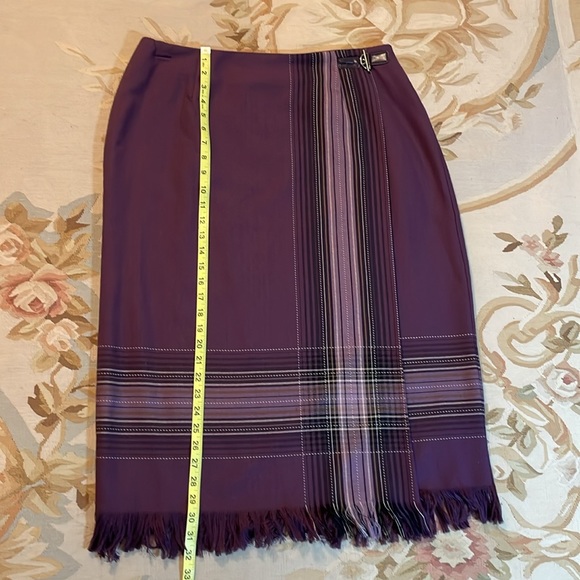 Sag Harbor petite faux wrap skirt in plum 16P - Picture 3 of 8